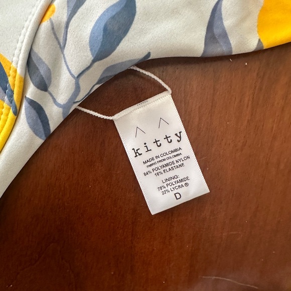 Kitty and vibe Florence print triangle bikini top - Picture 4 of 5